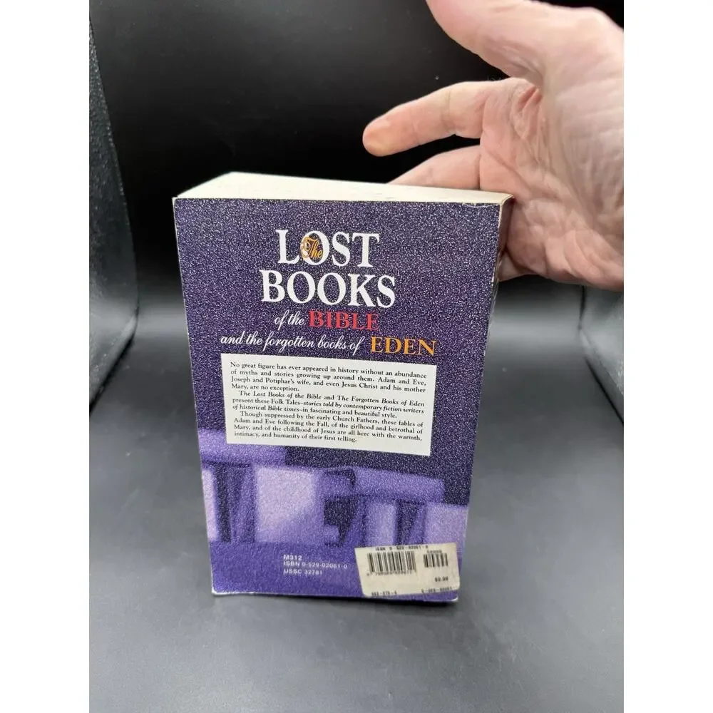 Vintage The Lost Books Of The Bible and Forgotten Books Of Eden #8013